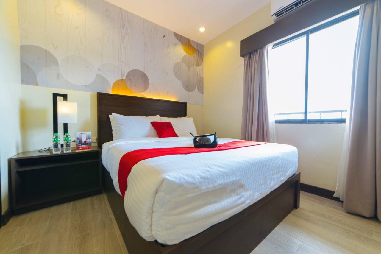 Hotel Reddoorz Premium @ Sta Rosa Tagaytay Road Silang Zewnętrze zdjęcie