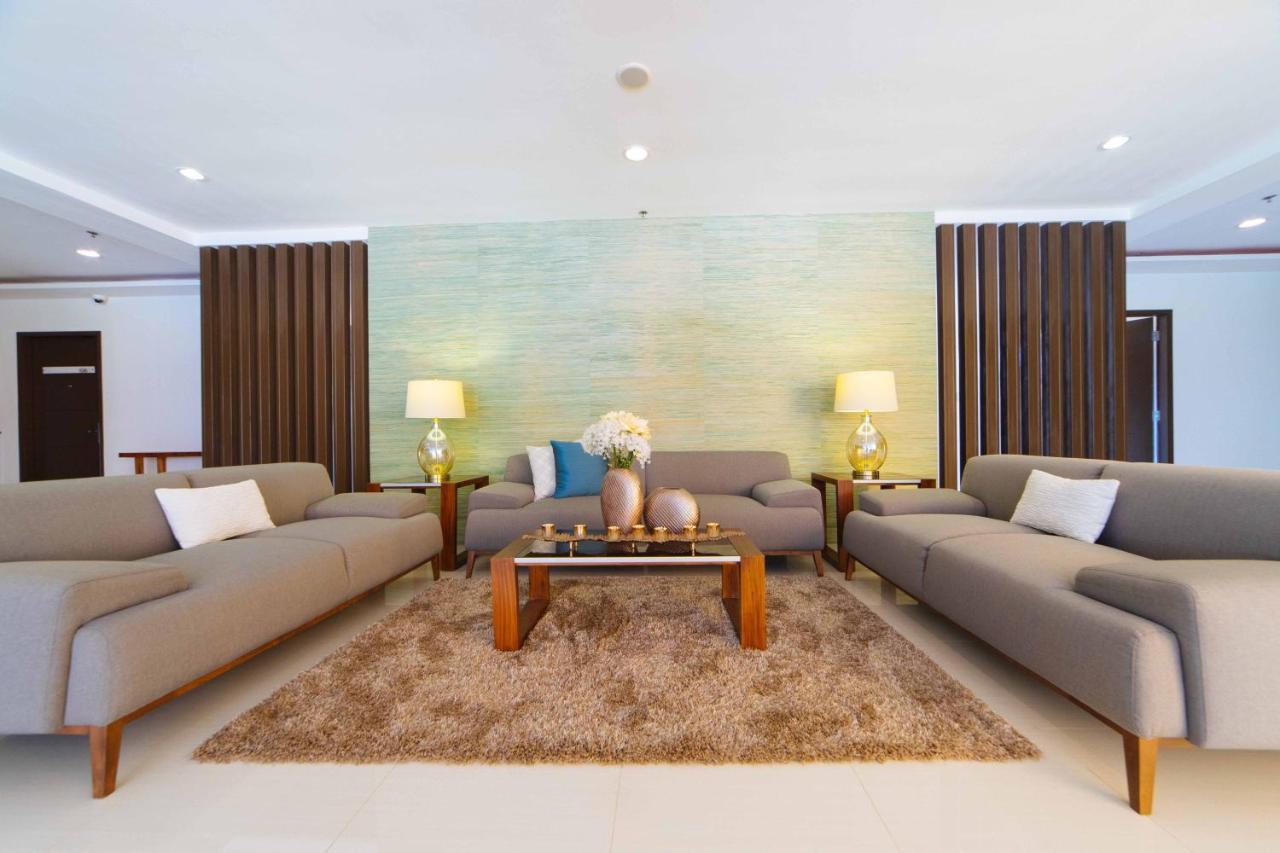 Hotel Reddoorz Premium @ Sta Rosa Tagaytay Road Silang Zewnętrze zdjęcie