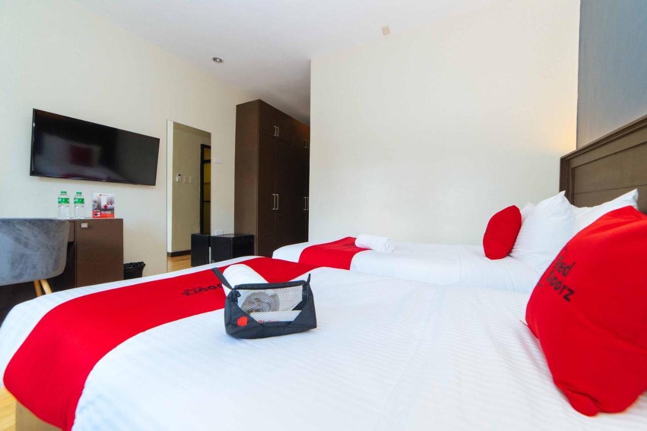 Hotel Reddoorz Premium @ Sta Rosa Tagaytay Road Silang Zewnętrze zdjęcie