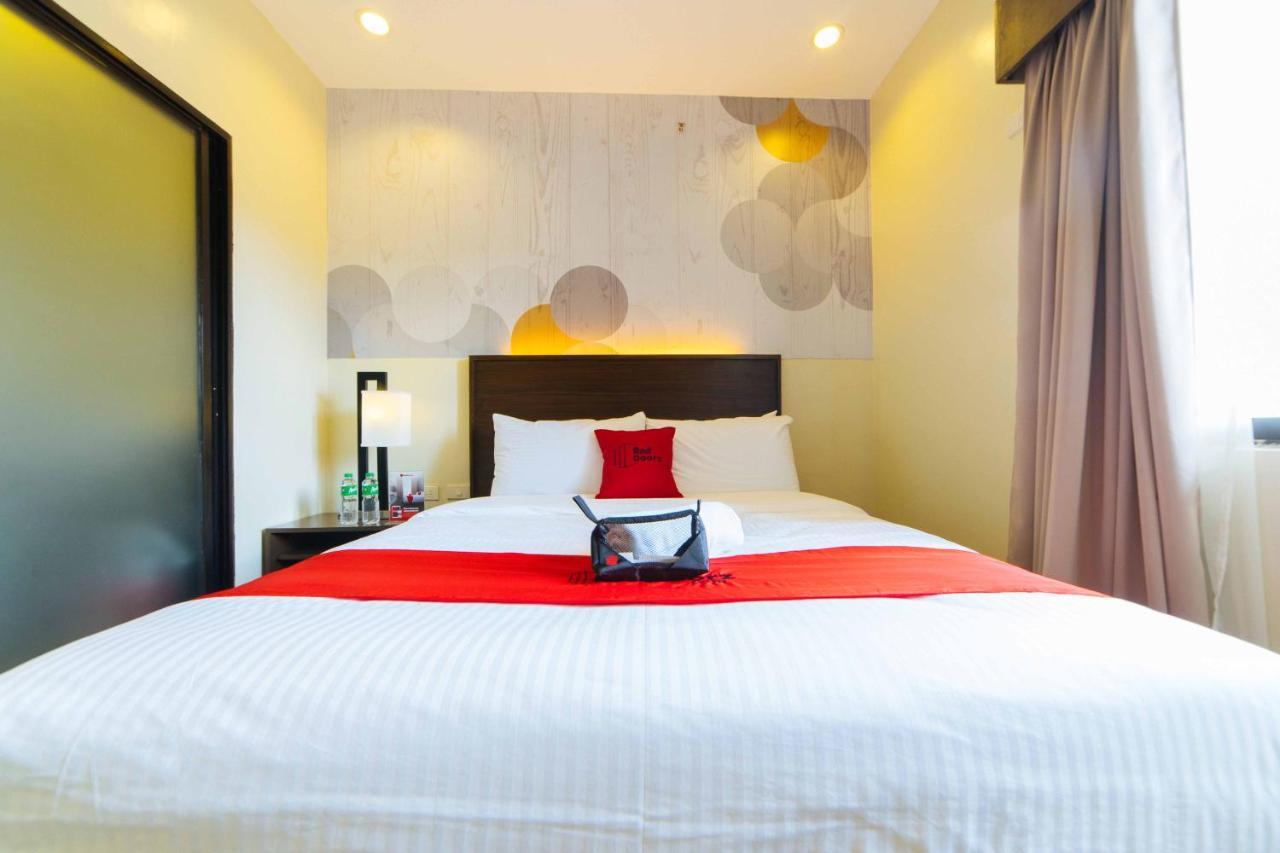 Hotel Reddoorz Premium @ Sta Rosa Tagaytay Road Silang Zewnętrze zdjęcie