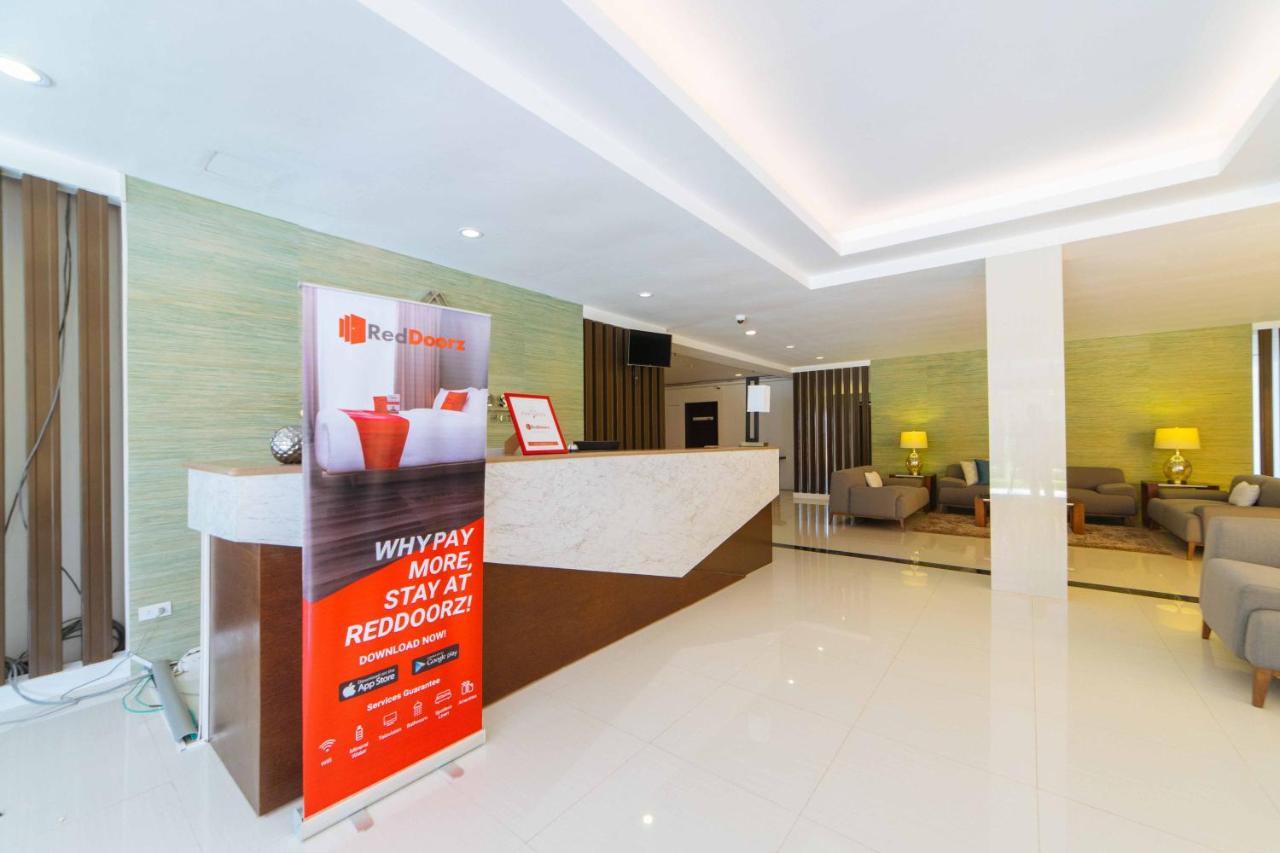 Hotel Reddoorz Premium @ Sta Rosa Tagaytay Road Silang Zewnętrze zdjęcie
