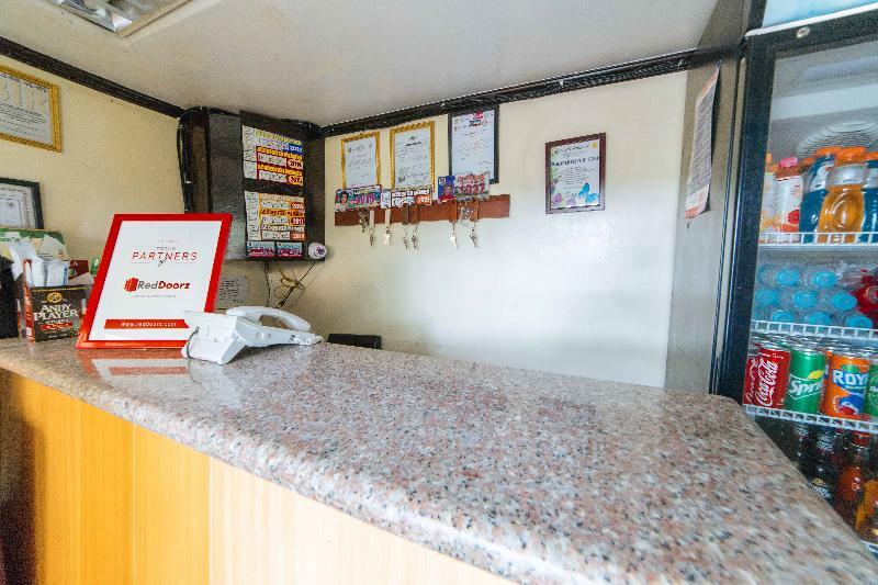 Hotel Reddoorz Premium @ Sta Rosa Tagaytay Road Silang Zewnętrze zdjęcie