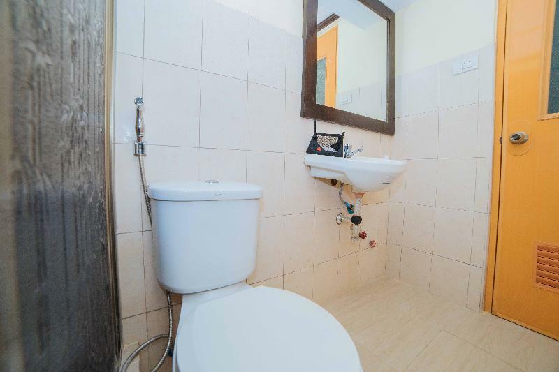 Hotel Reddoorz Premium @ Sta Rosa Tagaytay Road Silang Zewnętrze zdjęcie